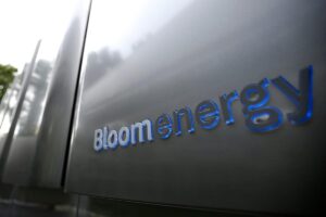 Bloom Energy shares rise for second consecutive week.