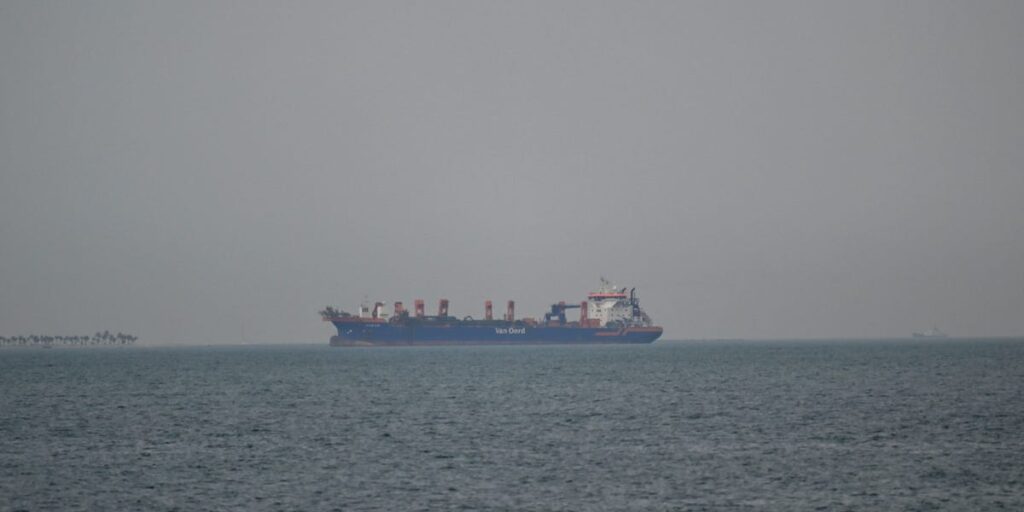 Jefferies Identifies Metals and Mining Stocks Positioned to Benefit from Iran Conflict