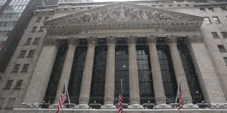 Chief Investment Officer Identifies Preferred Stocks Amid Market Disruption from Iran Conflict